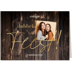Uitnodiging verjaardag dubbel feest foto houtlook