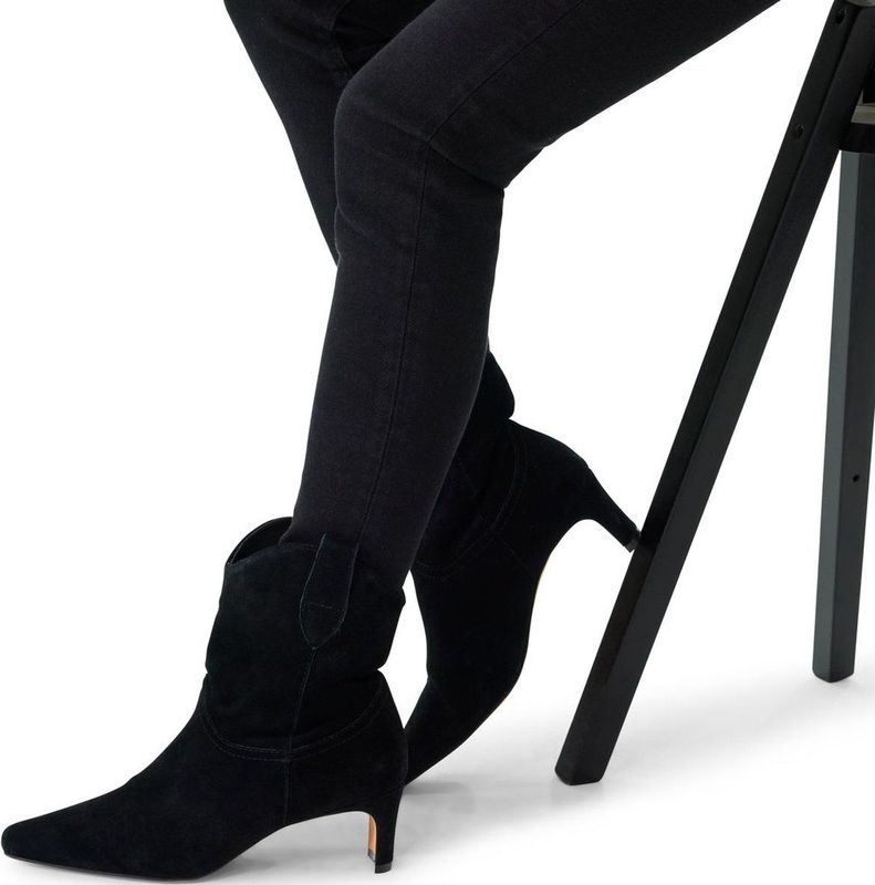 Manfield - Enkellaarsjes - Zwart - Suède - Hak 5 cm