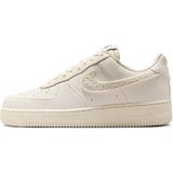 Nike - Air Force 1 '07 LX - Damesschoenen - Bruin