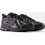 New Balance 1906R Sneakers Dames - Zwart - Maat 36 - Mesh/Synthetisch