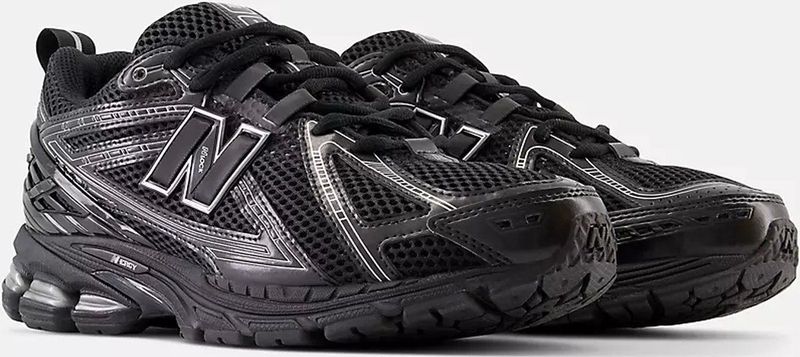 New Balance 1906R Sneakers Dames - Zwart - Maat 36 - Mesh/Synthetisch