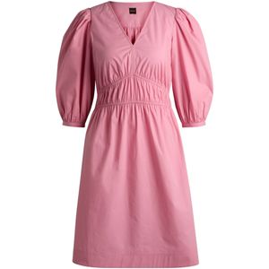 Jurk van katoenen popeline met V-hals en ruches aan de taille