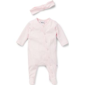 Slaappakje en hoofdband voor baby’s in een cadeaubox