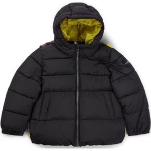 Kinderjas met capuchon en achterkant van camouflagelammy