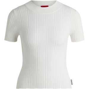 Gebreide trui met hoge halslijn en onregelmatige structuur