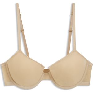 Beugelbeha met voorgevormde cups