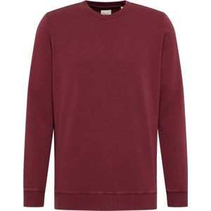 Sweater in rood vlakte