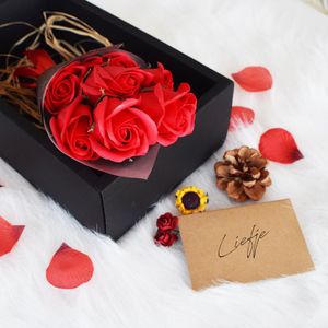 Oplosbare Boeket Rozen - Red Rose Black Box