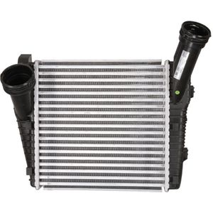 Intercooler NISSENS 96611