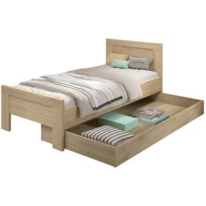 Deze sam combinatie bestaat uit een doorgroeibed (60 x 120 cm) met commode en bijhorend opzetstuk.