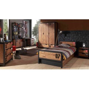 De alex-combinatie bestaat uit een bed 90x200cm , een nachttafel, een rolbed , een bureau , een 3 de