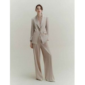 Marellavoor vrouwen. 2523046191200 Beige cognac satijnen jas (38), Casual, Polyester