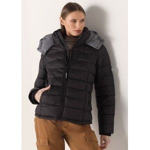 Lois Jeansvoor vrouwen. 470342437 Maroon gewatteerde pufferjas met capuchon (XS), Casual, Granaatappel, Polyester, Lange mouwen, Bordeaux