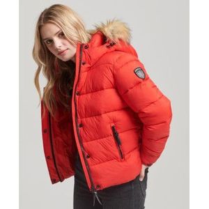 Superdryvoor vrouwen. W5011569A Korte gewatteerde jas met capuchon en rand van imitatiebont rood (S), Casual, Polyester, Duurzaam