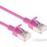 ACT Roze 0,5 meter LSZH U/FTP CAT6A datacenter slimline patchkabel snagless met RJ45 connectoren