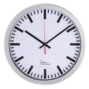 hama Funkwanduhr Bahnhof weiß silber Kunststoff, Ø 30,0 cm