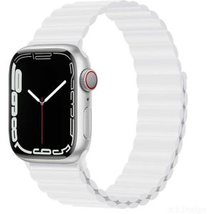 Band Apple Watch 38 mm / 40 mm / 41 mm Devia Deluxe Series Sport 3 Siliconen Magneet Wit