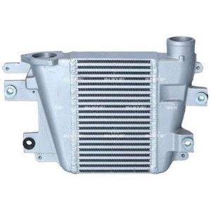 Nissan - Intercooler - Inlaatluchtkoeler - Luchtgekoeld - 250 mm