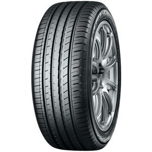 Yokohama Bluearth-gt ae51 235/45 R19 95W