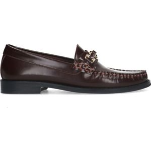 Bruine leren loafers met goudkleurige chain