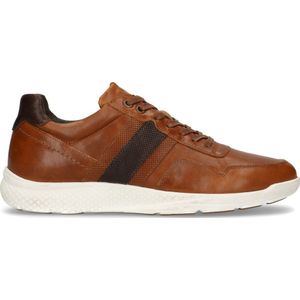 Cognac sneakers