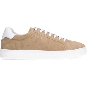 Beige suède sneakers