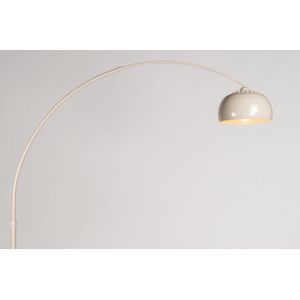 Grote retro booglamp in stijlvolle zandkleur met metalen bol
