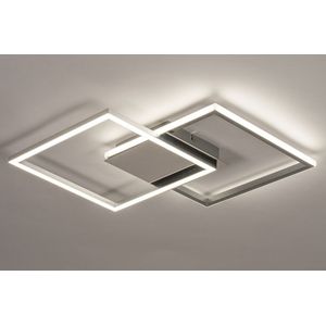 Dimbare led plafondlamp met hoge lichtopbrengst, uitgevoerd in aluminium met chroom.