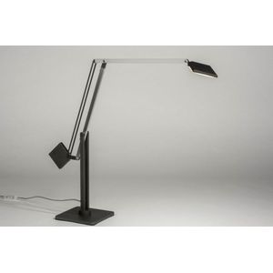 Design led tafellamp uitgevoerd in een uiterst bijzonder design.