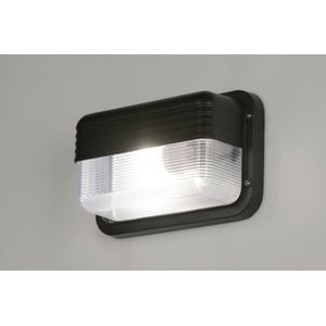 Aluminium buitenlamp met Everlight led lichtbron met ingebouwde schemerschakelaar.