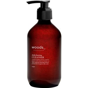 woods_ copenhagen DAILY FOAMING CLEANSER 200 ml