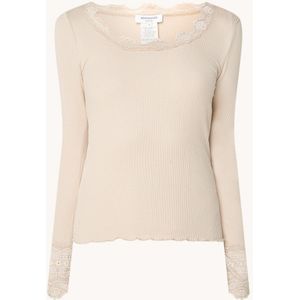 Rosemunde Longsleeve in zijdeblend met structuur en details van kant