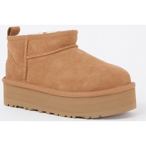 UGG Classic Ultra Mini Platform enkellaarsje van suède