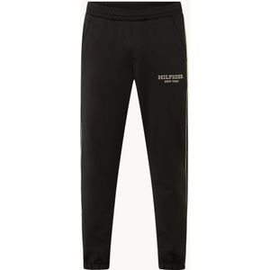 Tommy Hilfiger Monotype tapered fit joggingbroek met steekzakken en logoborduring