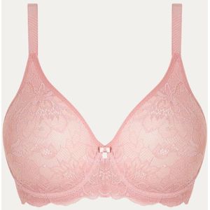 Triumph Amourette Charm beugel bh met overlay van kant