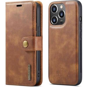 iPhone 14 Pro Hoesje - DG.MING 2-in-1 Book Case & Back Cover - Bruin
