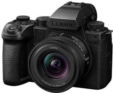 Panasonic - LUMIX DC-S5M2X - Spiegelloze Full-Frame Camera - Onbeperkte Opname 4K 60P en 6K 30P - Wifi - Active IS