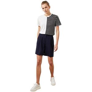 Trendyol Dames Hoge Taille Rechte Been City Korte Shorts, Donkerblauw, 62