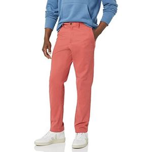 Amazon Essentials Men's Sportieve casual chinobroek met stretch (verkrijgbaar in grote en lange maten), Gewassen rood, 29W / 28L