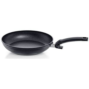 Fissler 157-305-24-100/0 Adamant Classic Plus,aluminium pan (Ø 24 cm) verzegelde steelpan, gecoate braadpan, anti-aanbaklaag, krasbestendig – inductie zwart