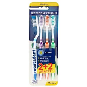 Mentadent Medium tandenborstel met 4 acties, 1 verpakking met 4 tandenborstels