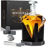 Whisiskey - Whisky Karaf Set – 900 ml – Diamant – Whiskey Decanter - Geschenk voor Mannen - 4 Whiskey Stenen - Schenktuit