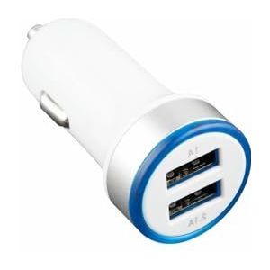 Dubbele USB-aanstekeradapter: Voorzie uw apparaten onderweg met deze handige adapter. Twee USB-poorten voor het opladen met maximale snelheid en zorgen voor een ononderbroken rit.