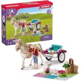 schleich HORSE CLUB — 32-Delige Set Schleich Koets voor Paardenshow, Schleich-Paard en Koets, Set met Schleich-Paardje, Picknickmand en Accessoires, Dieren van Schleich voor Kinderen Vanaf 5 Jaar - 42467