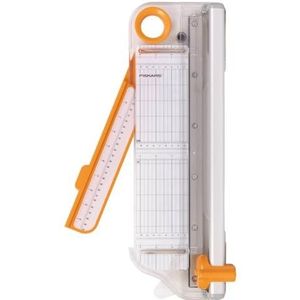 Fiskars Recycled Paper Trimmer, Rotary Blade Titanium 45mm - 30cm or A4