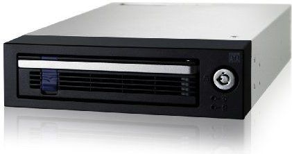 Icy Dock MB876SK-B - Afneembare Aluminium Hot-Swap Rack - Voor 3,5 Inch of 2,5 Inch SSD SATA/SAS Harde Schijf