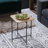 Hanah Home Stijlvolle koffietafel met metalen frame, zwarte en natuurlijke afwerking, 46 x 56 x 46 cm, 100% hout, gedemonteerd voor eenvoudige montage, perfect voor moderne woonruimtes