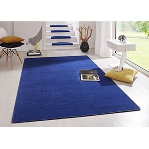 HANSE Home Indoor tapijt Fancy – woonkamertapijt effen modern velours tapijt voor eetkamer, woonkamer, kinderkamer, hal, slaapkamer, keuken – blauw, 133 x 195 cm