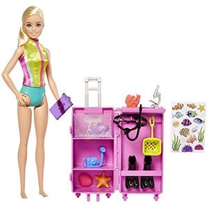 Barbie Poppen en Accessoires, Zeebioloog, pop (blond) en mobiel laboratorium, speelset met meer dan 10 onderdelen, koffer kan dienen als opbergplek, ook voor onderweg, HMH26