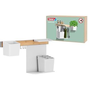 tesa Keukenorganizer Combi Set M - Zelfklevende Keukenrail met Kruidenpot, 2 Planken, Keukengereihouder, Haakrail incl. 3 Haken - Installatie zonder Boren - Bamboe/Wit